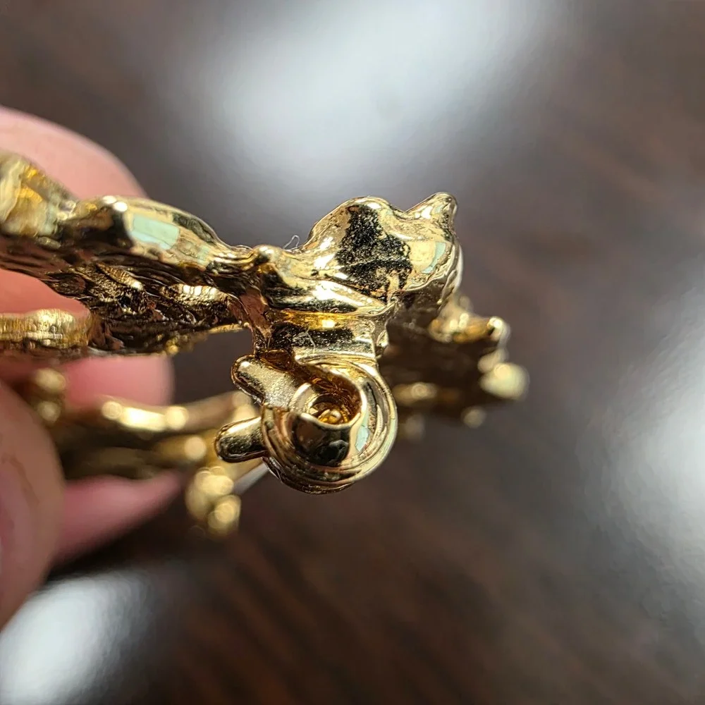 Vintage Gold Tone Bird and Rose Wreath Brooch Pin Nature Inspired Floral Wreath